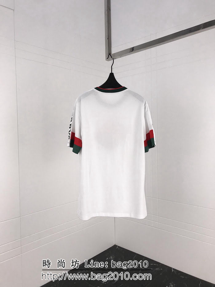 BURBERRY巴寶莉 專櫃同步 最新拼色系列 19SS早春新款 短袖 男女同款 ydi1985